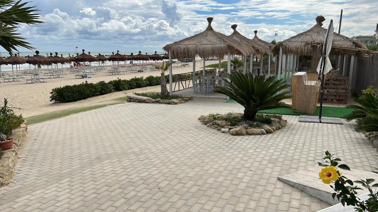 Abruzzodamare Amazing Apartments With Romantic Sea View 滨海弗兰卡维拉 外观 照片