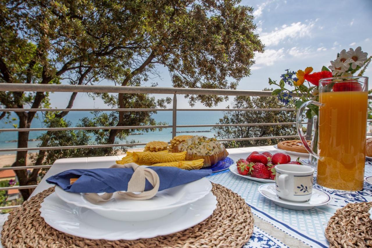 Abruzzodamare Amazing Apartments With Romantic Sea View 滨海弗兰卡维拉 外观 照片