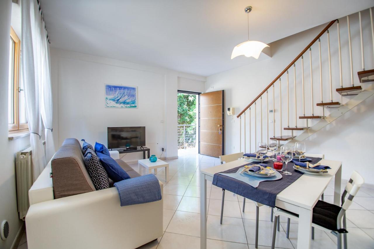 Abruzzodamare Amazing Apartments With Romantic Sea View 滨海弗兰卡维拉 外观 照片