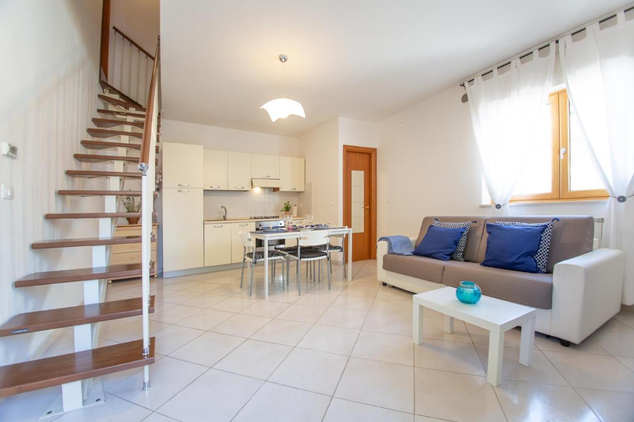 Abruzzodamare Amazing Apartments With Romantic Sea View 滨海弗兰卡维拉 外观 照片