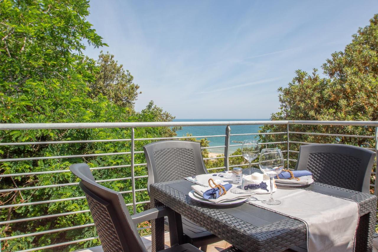 Abruzzodamare Amazing Apartments With Romantic Sea View 滨海弗兰卡维拉 外观 照片
